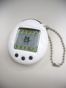 『たまごっち』ブームの時にたくさん出てきた、たまごっちみたいな奴