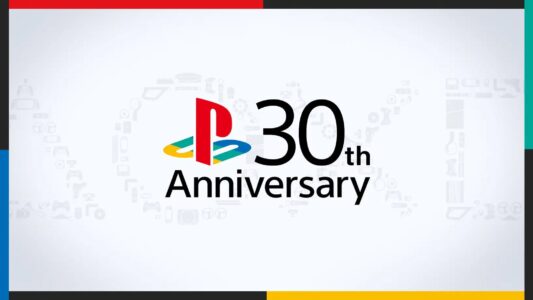 PS30周年記念の画像に『PS5Pro』らしき謎ハードが混入していることが判明